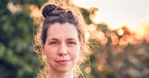 Почему появляются родинки? | theGirl