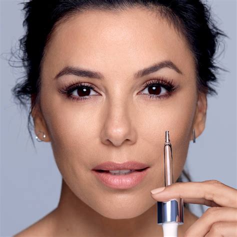 Revitalift-Triple-Power-LZR-Vitamin-C-Serum | L'Oréal Paris