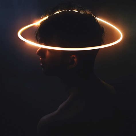 Dark Fine Art Portraits by Seanen Middleton | Light painting ...