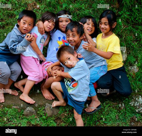 Filipino kids from village of Maligcong on Luzon, Philippines Stock ...