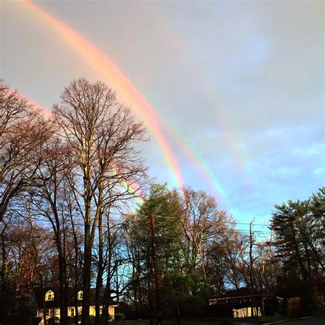 multiple rainbows captured : r/interestingasfuck