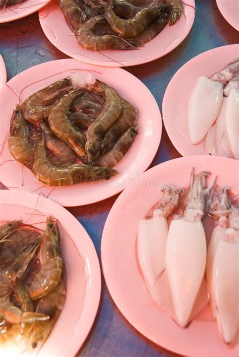 seafood market picture image