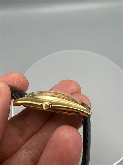 RDD Luxury Auctions: A World of Rare and Exquisite Items 4