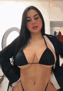 big boops gif big boops discover share gifs