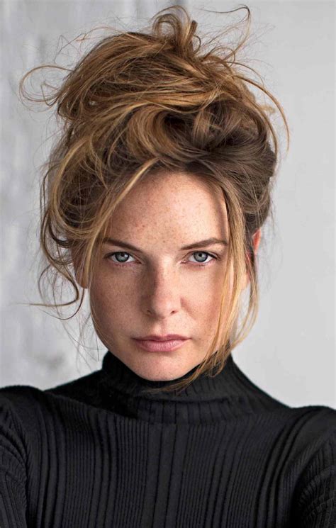 REBECCA FERGUSON : photographed by Chiabella James (2020) : r/celebupdos