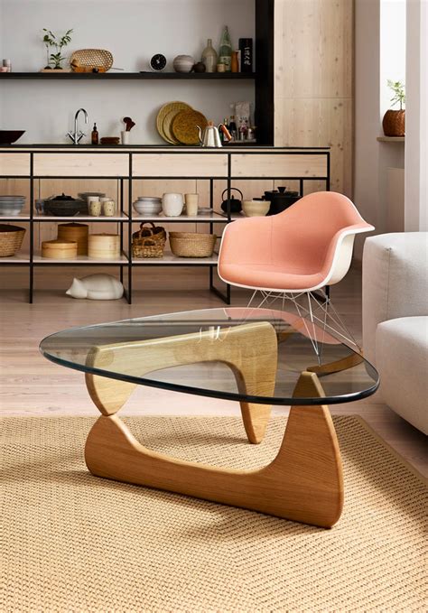 Noguchi coffee table - espoo.