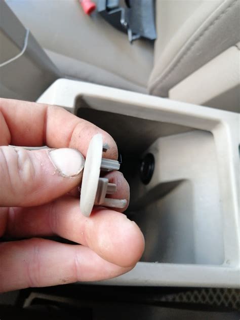 Прикуриватель — Chrysler PT Cruiser, 2,4 л, 2007 года | своими руками ...