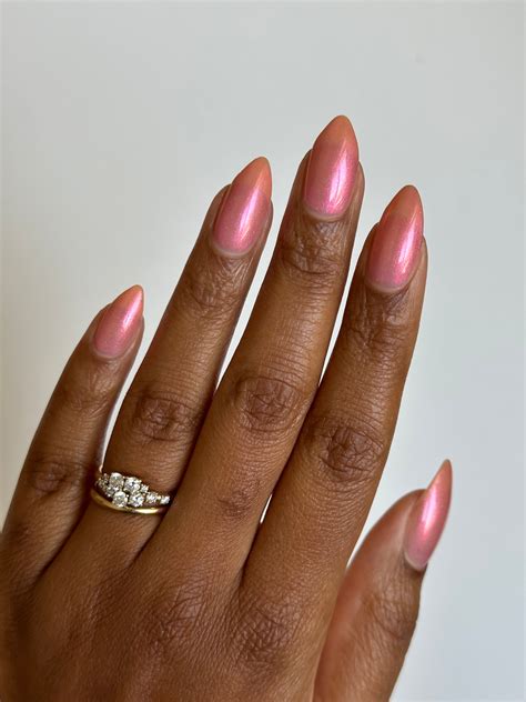 HEARTSTRINGS – Death Valley Nails