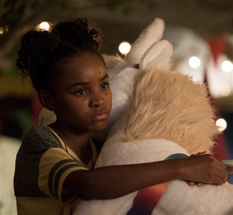 ‘The Passage’: Another viral vampire story, with an appealing child who ...