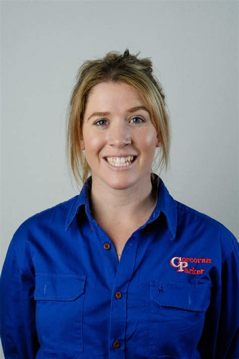KATIE LEWIS | Corcoran Parker Wodonga