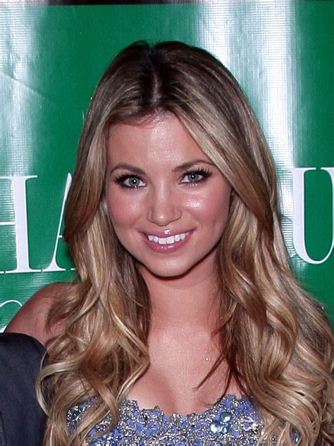 Amber Lancaster Pictures in an Infinite Scroll - 333 Pictures