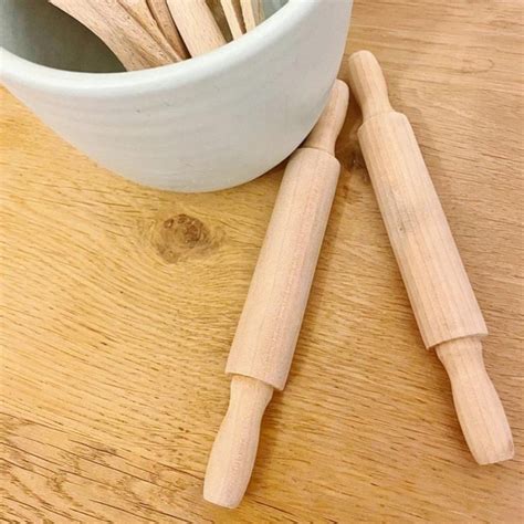 mini rolling pin easy peasy cakes