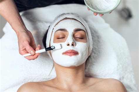 What You Should Know About Facials?