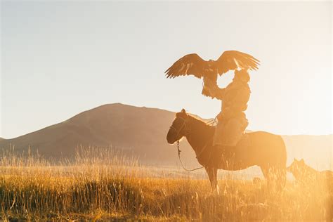 Conquering the fear of riding horses in Mongolia - Stefan Haworth