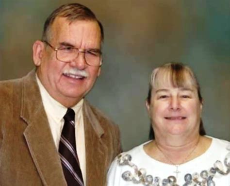 Elderly couple who vanished in desert sent desperate final coded