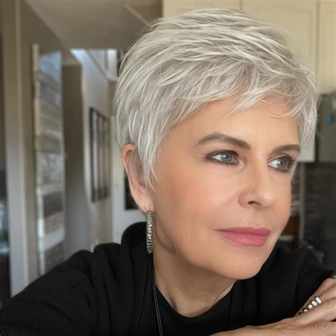 RANKED: 12 Chic Hairstyles For Women Over 60 Aging Gracefully In Style
