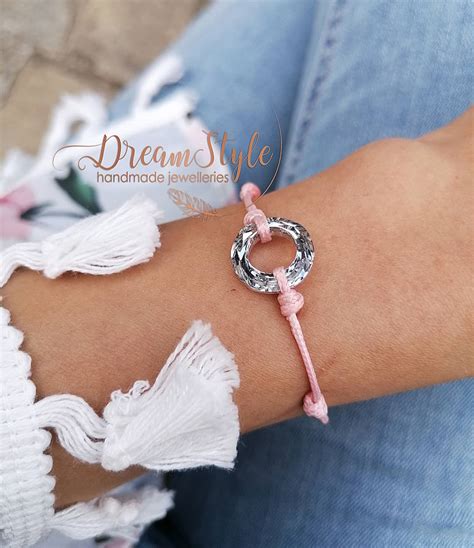 Гривна с Елемент Сваровски Luxury collection - Гривни и талисмани с ...