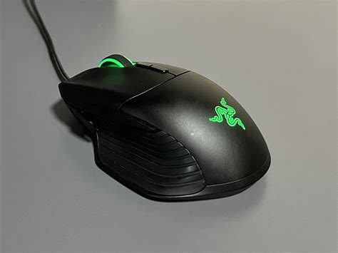 Razer Basilisk V1 1st Gen Ergonomic Wired RGB Gaming Mouse with ...