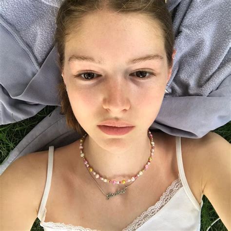 Izzy on Instagram: “🦚🧃🥒🦜👒🪲” | Instagram, Pearl necklace, Outfit inspo