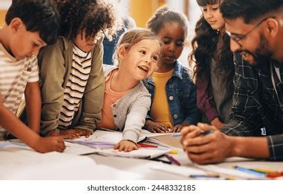 primary school children art classroom  images pictures