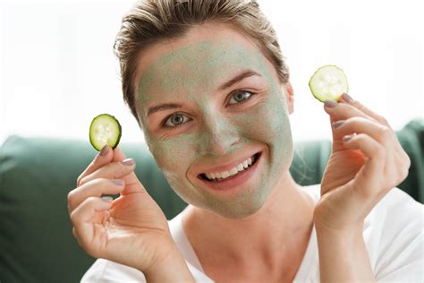 cucumber face mask  diy recipes  glowing summer skin discover