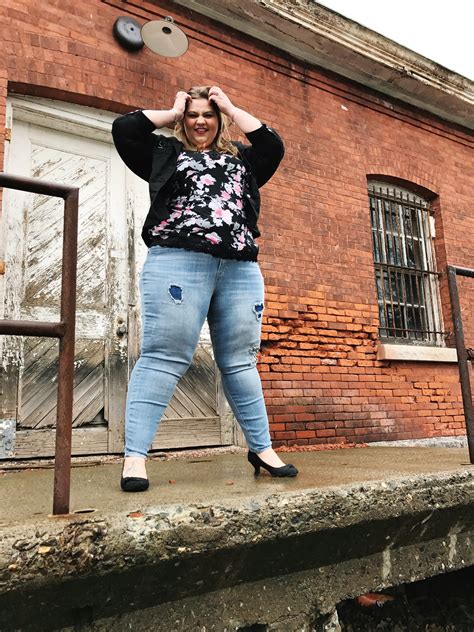 Skinny Jeans and a Fat Babe! – VoluptuousLeah