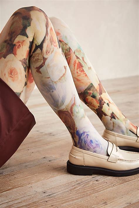 The 25 Best Patterned Tights and How to Wear Them | Who What Wear