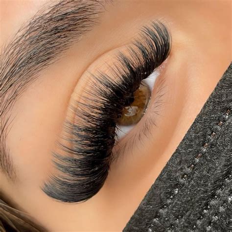 Silk Volume Lashes 0.07mm (16 Lines)