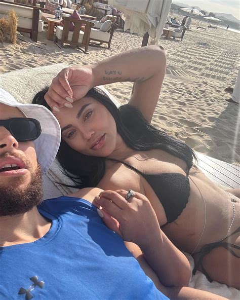 Ayesha Curry slays rare string bikini selfie in Cabo next to Steph
