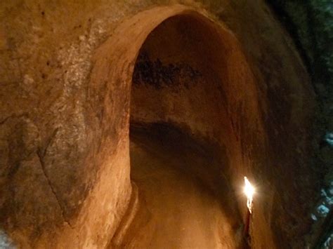 The Tunnels Of Cu Chi Book 6