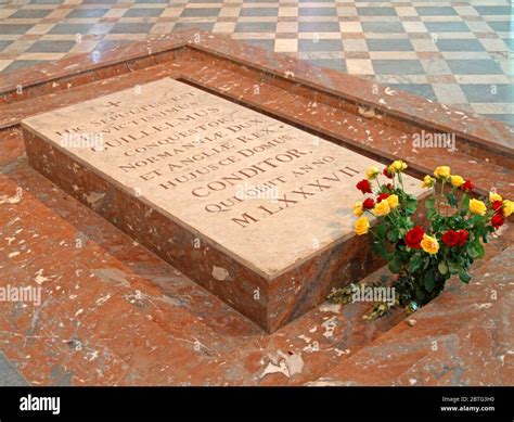 William the conqueror tomb hi-res stock photography and images - Alamy