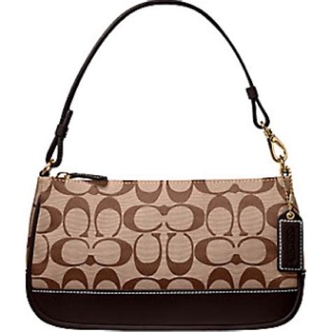 Coach wristlet | Bags, Coach handbags outlet, Cheap coach handbags