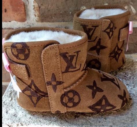 Custom Baby UGGs 🌸🌸🌸🌸🌸