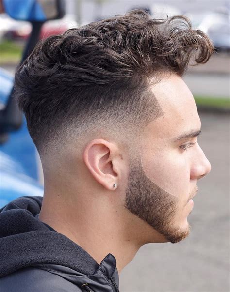 mid fade haircuts  men mid fade haircut fade haircut