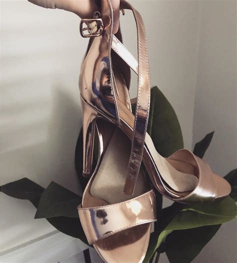 home   heeled