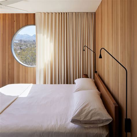 The Pros and Cons of Prefab Construction vs. Traditional Methods: A