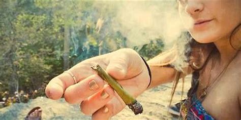 Take A Moment To Admire These 11 Gorgeous Ganja Girls On Instagram | Herb