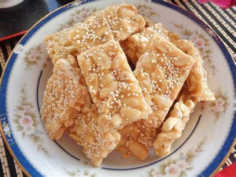 mach ban cach lam keo lac truyen thong ngay tai nha cuc don gian