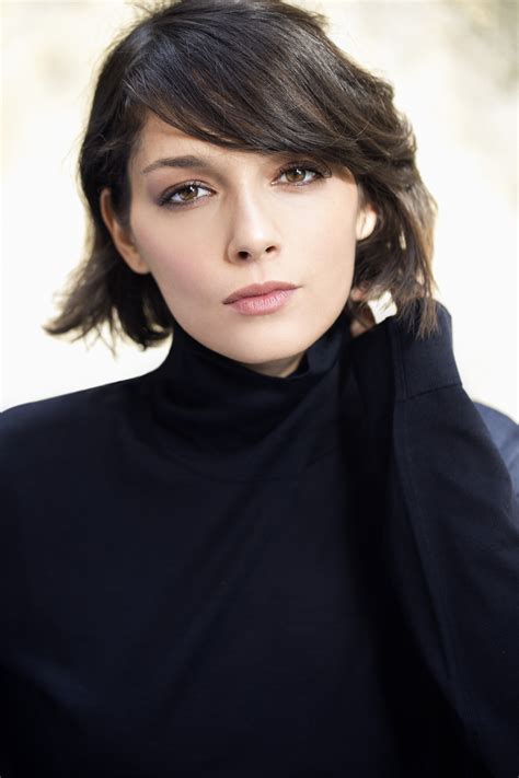 Sara Cardinaletti, women, short hair, brunette, actress, Italian