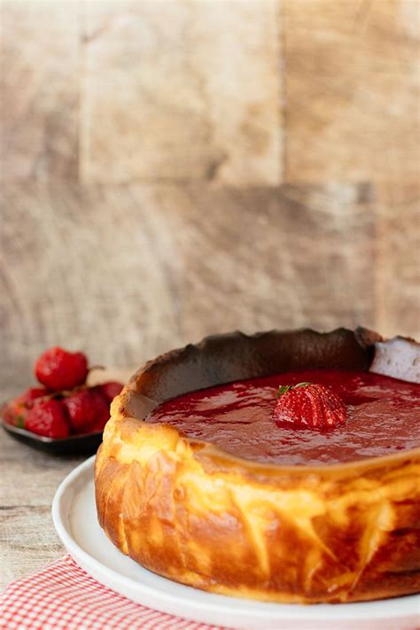 SAN SEBASTIAN CHEESECAKE | Food videos desserts, Delicious desserts ...