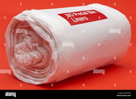 Pedal bin liners hi-res stock photography and images - Alamy