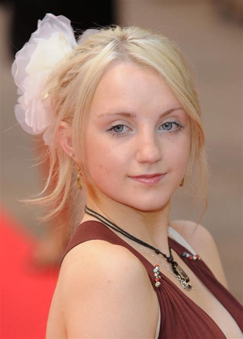 Evanna Lynch Walking Dead