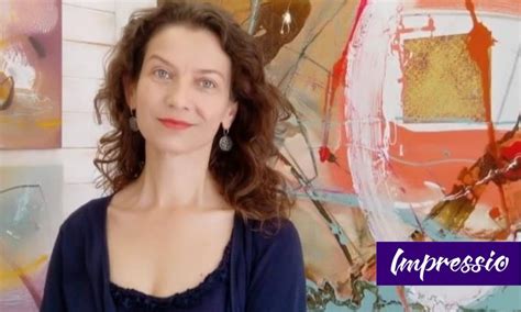 Галина Александрова (Източник: Facebook страница на художничката ...