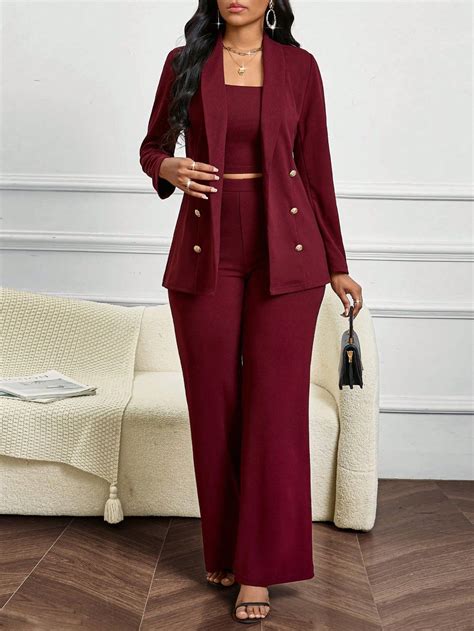 Ensemble de costume pour femme comprenant un gilet, une veste et un