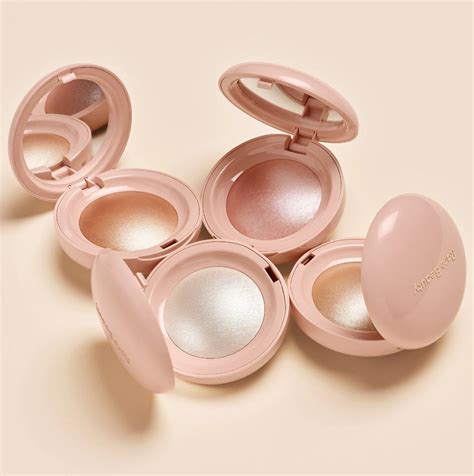 Rare Beauty Iluminador Compacto – Juicy Skin Mx