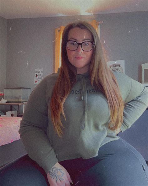 SpadeSpear | Old London Crop Top @thicckandy, Thx for Repping 🤘🏻♠️