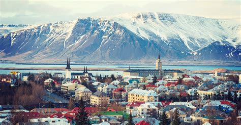 hari perempuan sedunia kuatnya sejarah emansipasi  islandia