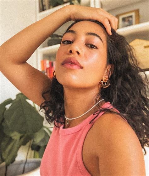 Stylists are debating the best toners for dark brown hair with blonde foils 14