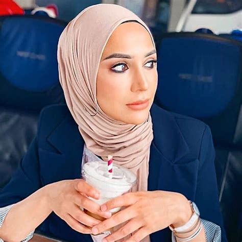 8 Real Stories of How Social Media Ruins Careers - Bright Freak