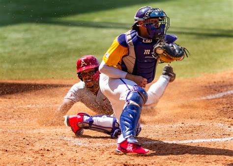 Arkansas baseball gets No. 3 seed: NCAA Regional schedule, bracket